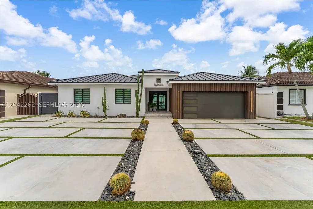 12772 SW 209th Street Miami FL 33177