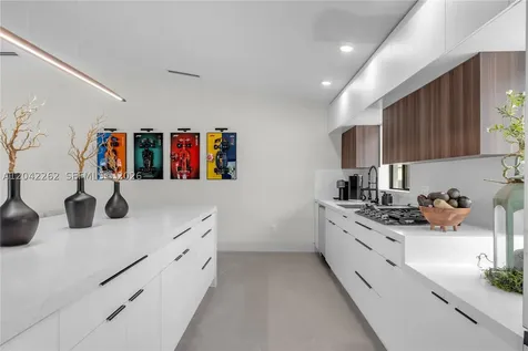 12772 SW 209th Street Miami FL 33177