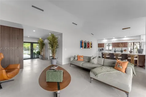 12772 SW 209th Street Miami FL 33177