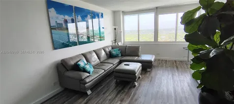 7441 Wayne Avenue Miami Beach FL 33141