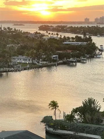 7441 Wayne Avenue Miami Beach FL 33141