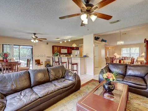 1925 SE Floresta Drive Port St. Lucie FL 34983
