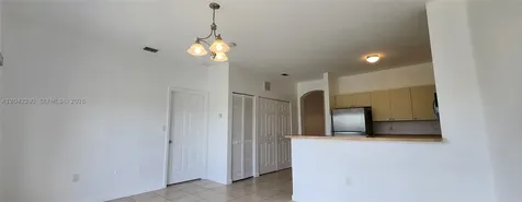 10949 SW 181 Te Miami FL 33157