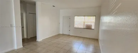 10949 SW 181 Te Miami FL 33157