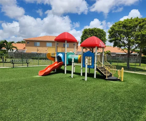 10949 SW 181 Te Miami FL 33157