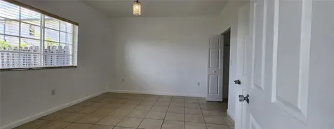 10949 SW 181 Te Miami FL 33157