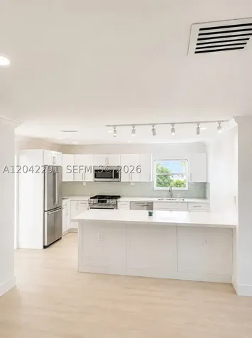 9602 NW 80th Place Tamarac FL 33321