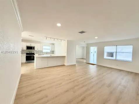 9602 NW 80th Place Tamarac FL 33321