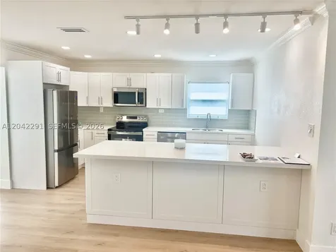 9602 NW 80th Place Tamarac FL 33321