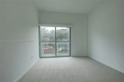 1600 SW 1st Avenue Miami FL 33129