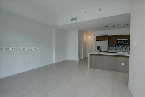 1600 SW 1st Avenue Miami FL 33129