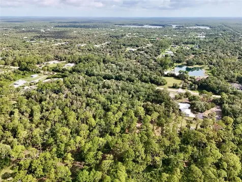 260 35th Avenue NW Naples FL 34120