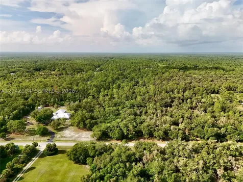 280 35th Avenue NW Naples FL 34120