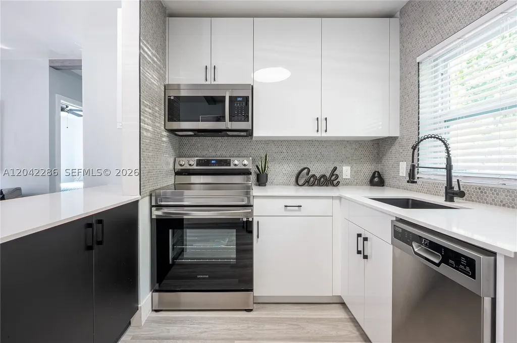 1236 NE 16 Avenue Fort Lauderdale FL 33304