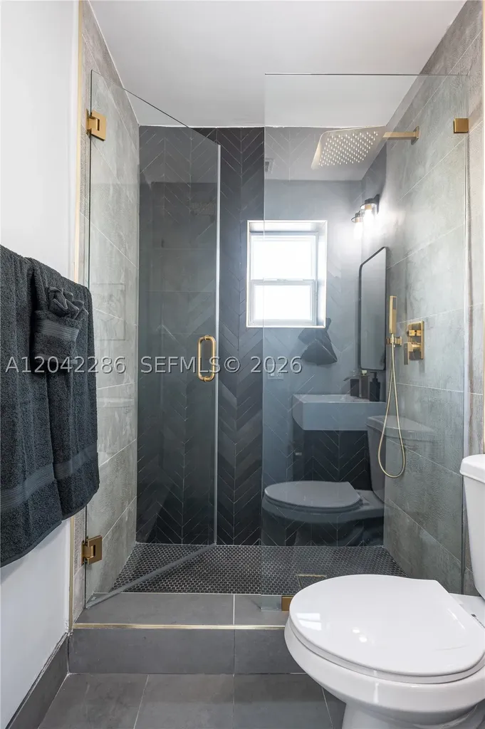 1236 NE 16 Avenue Fort Lauderdale FL 33304