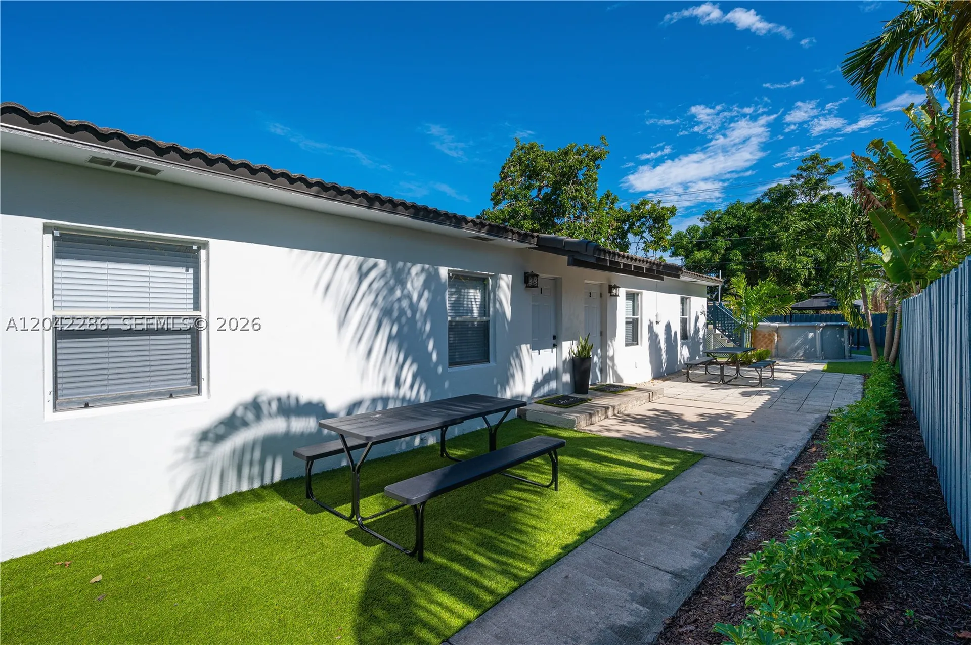 1236 NE 16 Avenue Fort Lauderdale FL 33304