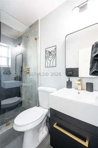 1236 NE 16 Avenue Fort Lauderdale FL 33304
