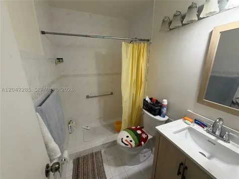 16225 NE 2nd Avenue Miami FL 33162