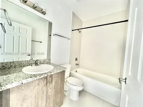 440 E 27th Street Hialeah FL 33013