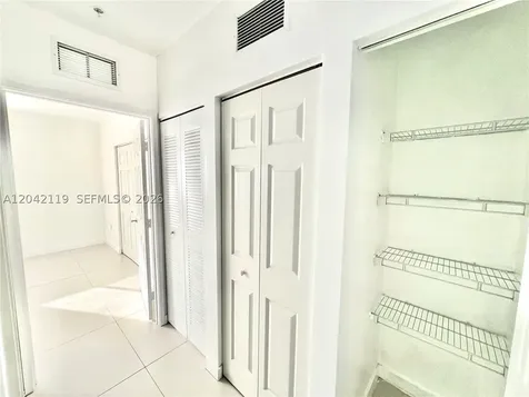 440 E 27th Street Hialeah FL 33013