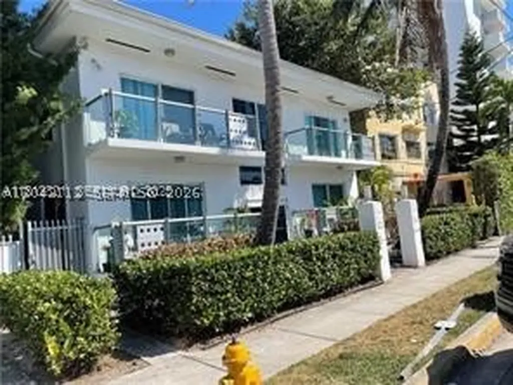 7171 Bay Drive Miami Beach FL 33141