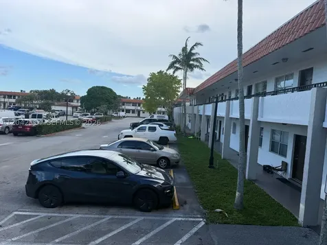 400 NW 65 Margate FL 33063