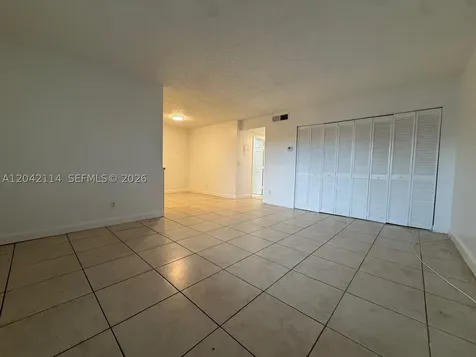 400 NW 65 Margate FL 33063