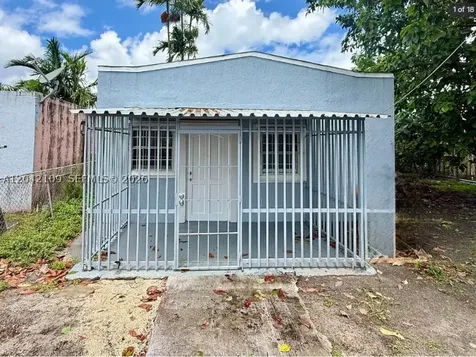 1345 NW 55th Street Miami FL 33142