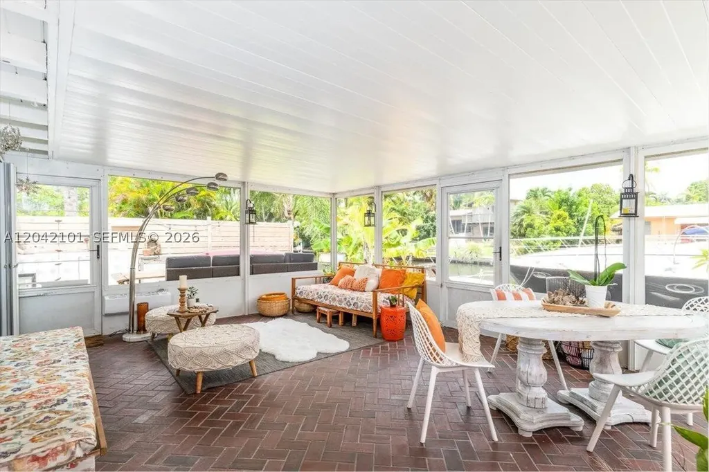 1521 SW 5th Court Fort Lauderdale FL 33312
