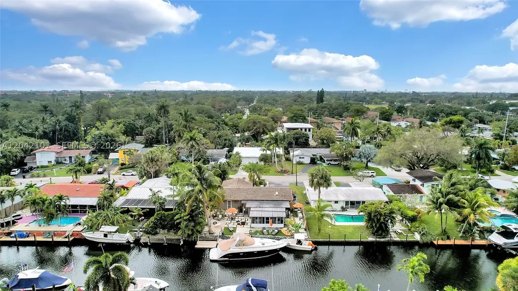1521 SW 5th Court Fort Lauderdale FL 33312