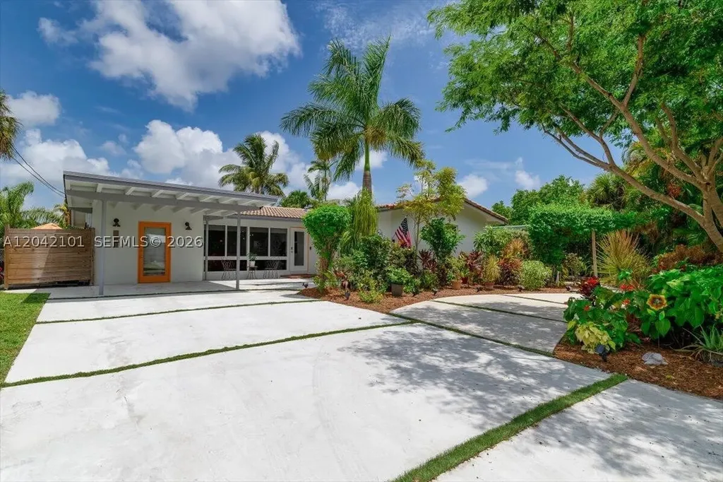 1521 SW 5th Court Fort Lauderdale FL 33312