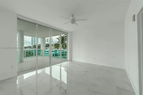 7914 Harbor Island Drive North Bay Village FL 33141