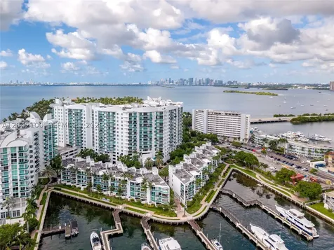 7914 Harbor Island Drive North Bay Village FL 33141