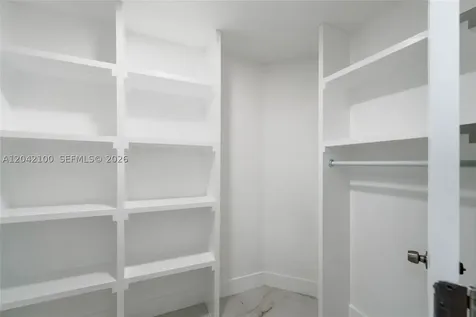 7914 Harbor Island Drive North Bay Village FL 33141