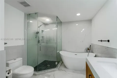 7914 Harbor Island Drive North Bay Village FL 33141