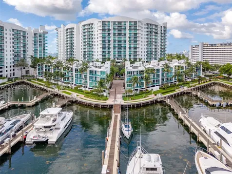 7914 Harbor Island Drive North Bay Village FL 33141
