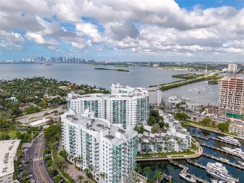 7914 Harbor Island Drive North Bay Village FL 33141