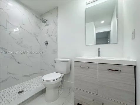 1319 NW 40th Street Miami FL 33142