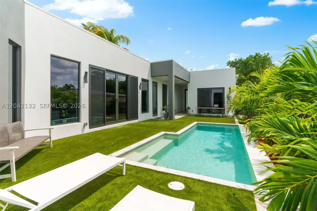 41 NE 24th Street Wilton Manors FL 33305