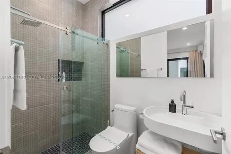 41 NE 24th Street Wilton Manors FL 33305