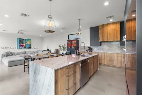 41 NE 24th Street Wilton Manors FL 33305