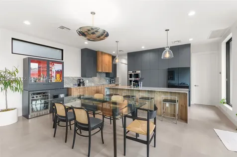 41 NE 24th Street Wilton Manors FL 33305