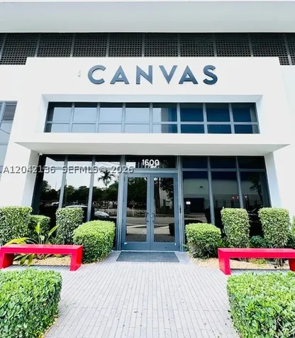1600 NE 1 Miami FL 33132