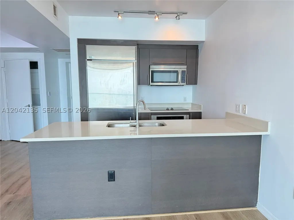 55 SE 6th Street Miami FL 33131