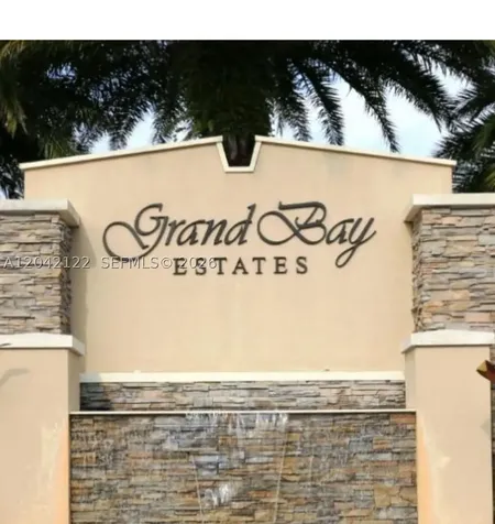 8985 NW 98th Avenue Doral FL 33178