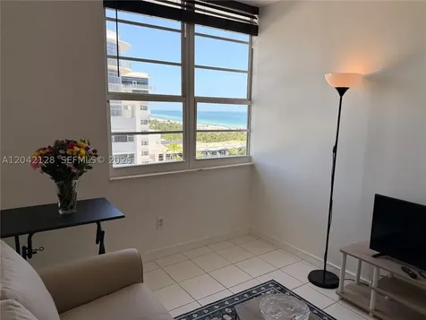 100 Lincoln Road Miami Beach FL 33139