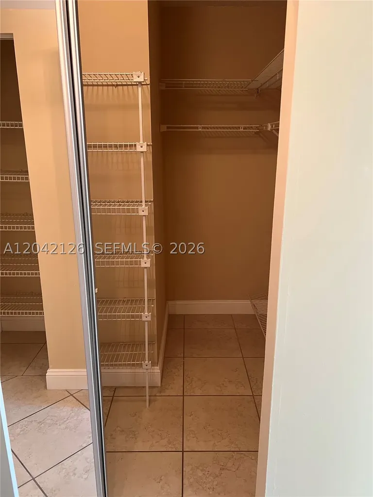 919 Hillcrest Drive Hollywood FL 33021