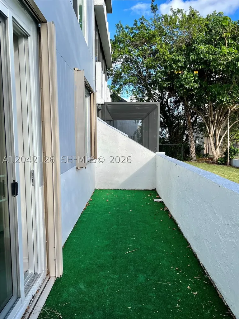 919 Hillcrest Drive Hollywood FL 33021