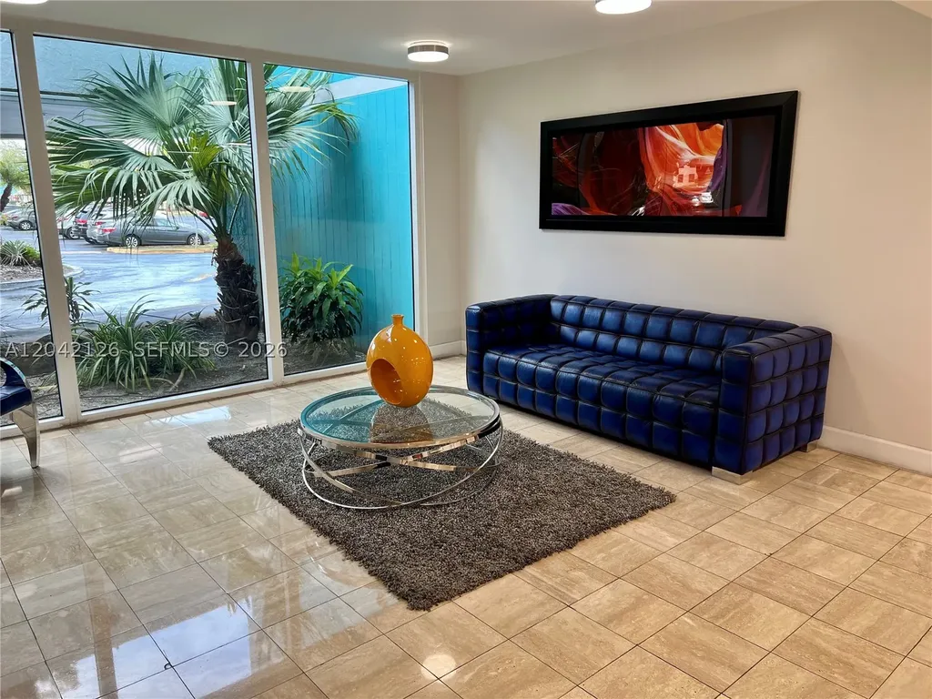 919 Hillcrest Drive Hollywood FL 33021