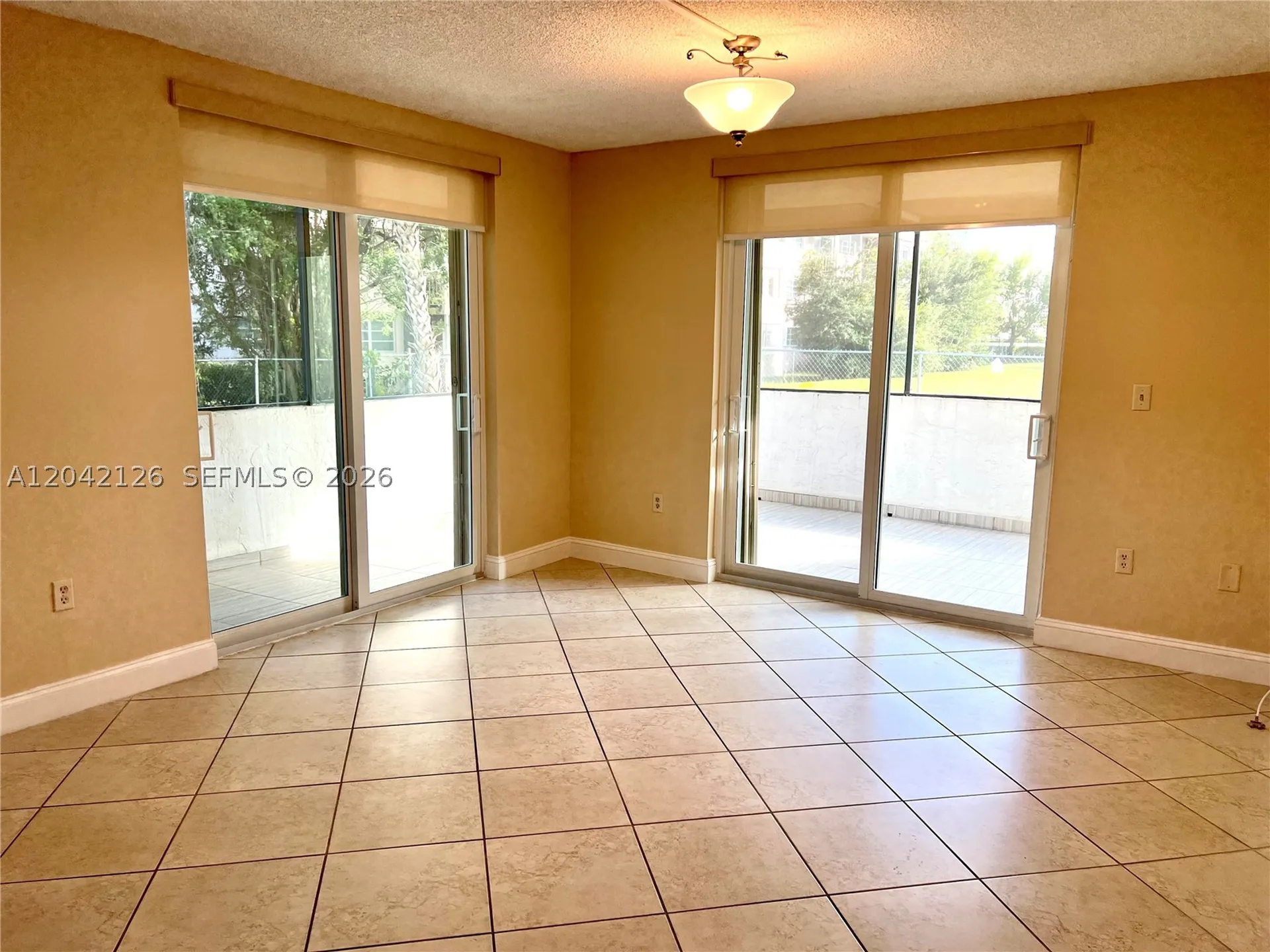 919 Hillcrest Drive Hollywood FL 33021